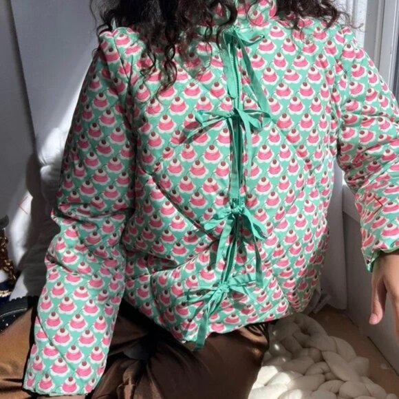 NWT LISA SAYS GAH LADY PUFFER JACKET, LARGE - Picture 2 of 14